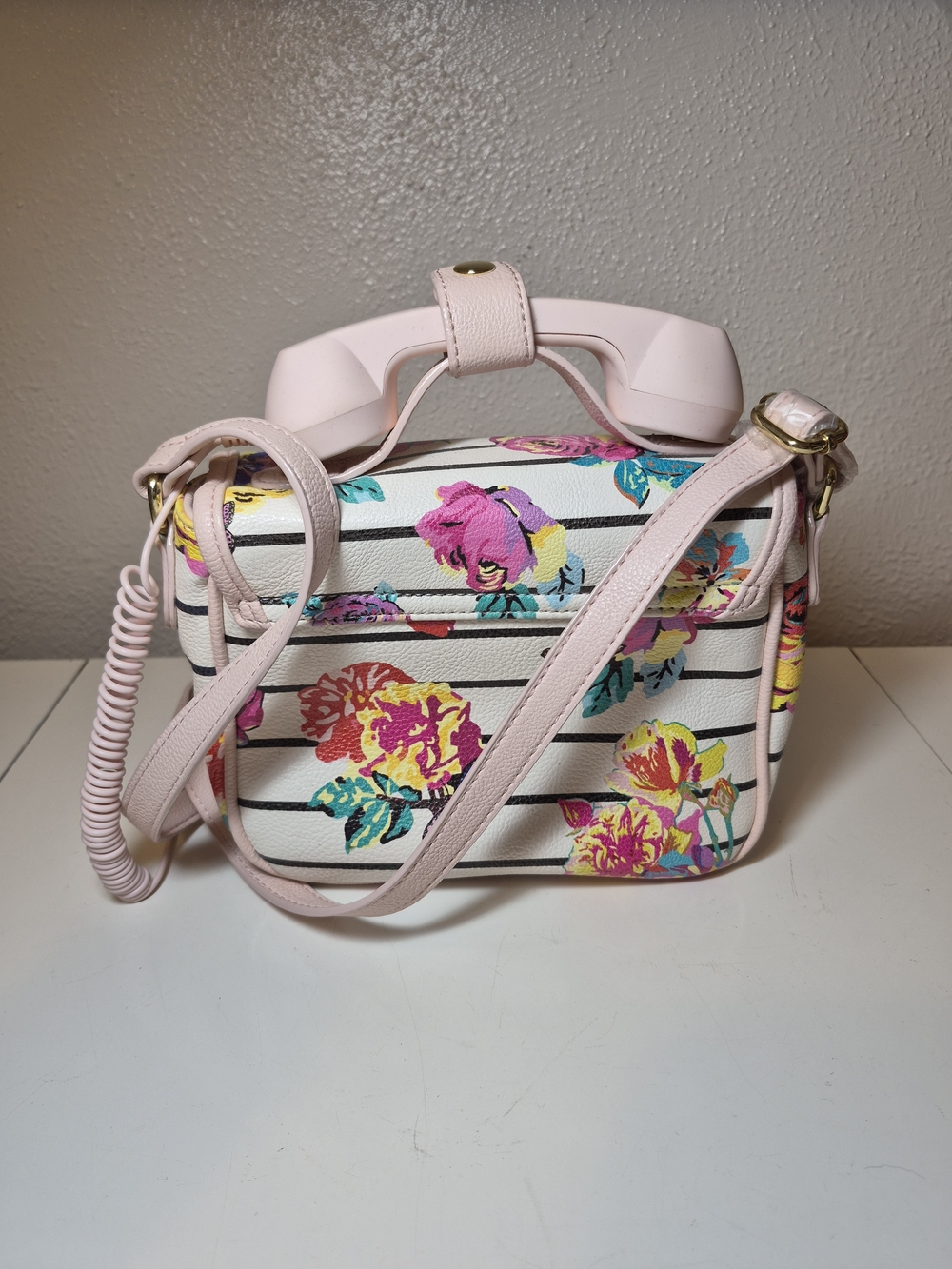Betsey Johnson Pink Floral Retro Phone Crossbody Bag with Gold Accents - Picture 9 of 10
